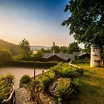 Teatralna1 Semesterbostad Piechowice (Karkonosze)