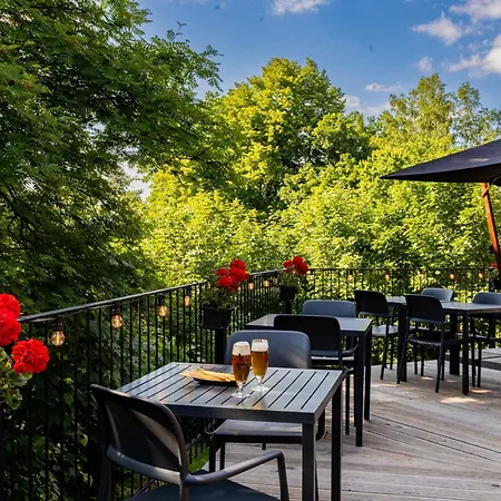 Teatralna1 Prázdninový dům *