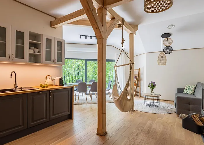 Teatralna1 * Piechowice (Karkonosze)